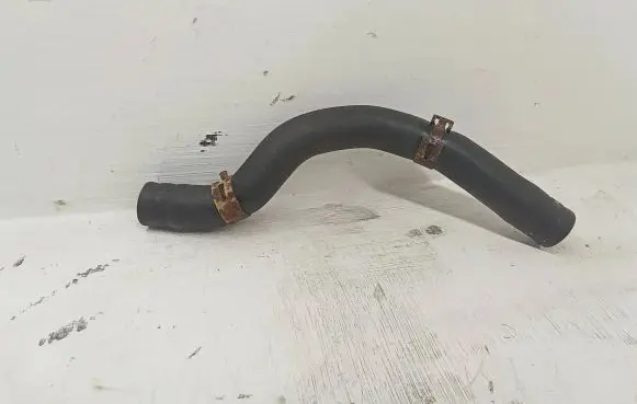 Mitsubishi Outlander Engine coolant pipe/hose