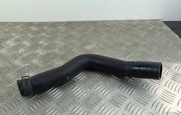 Suzuki SX4 S-Cross Engine coolant pipe/hose