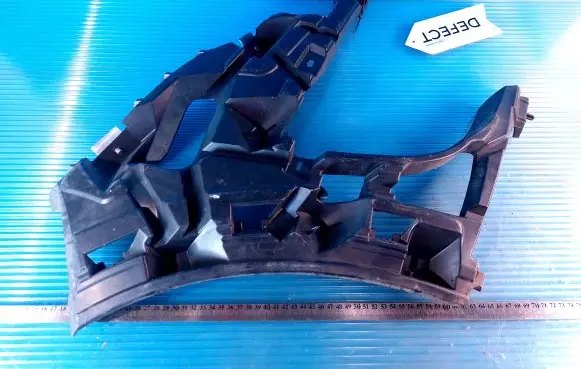 Renault Megane III Front bumper mounting bracket 620345700R