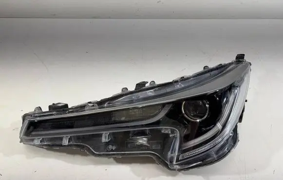 Toyota Corolla E210 E21 Headlight/headlamp 8115002S70