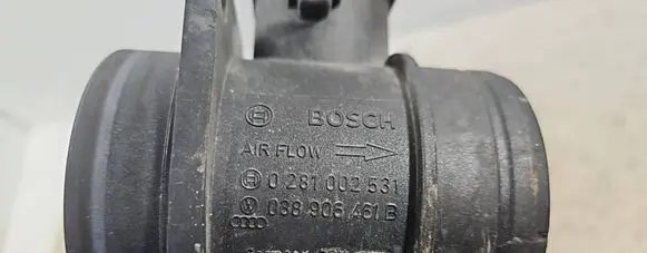 Skoda Octavia Mk2 (1Z) Mass air flow meter 0281002531 038906461B