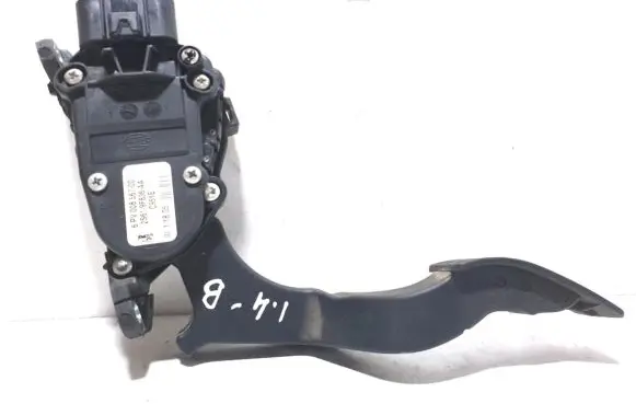 Ford Fiesta Accelerator throttle pedal