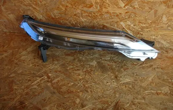 Nissan Juke II F16 Headlight/headlamp 26120-6PA0A
