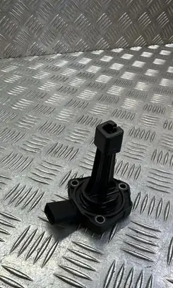 Audi A5 8T 8F Oil level sensor 03C907660M