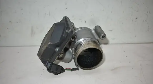 Audi A4 S4 B8 8K Throttle valve 03L128063R