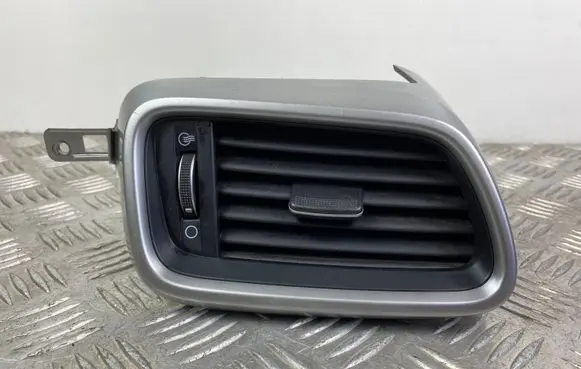 KIA Sorento Dashboard side air vent grill/cover trim 97490C6000