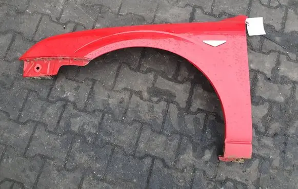 Ford Mondeo Mk III Fender B4Y