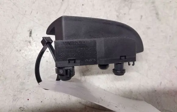 Volvo V50 Steering wheel buttons/switches 8637471 758534