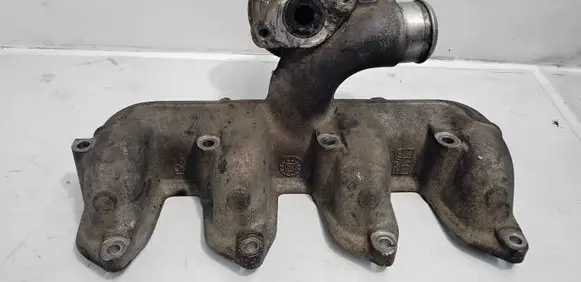 Ford Focus Intake manifold XS4Q9424AG