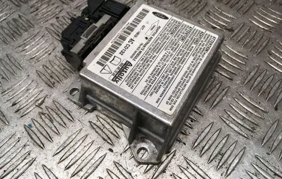 Ford Mondeo Mk III Airbag control unit/module 4S7T14B056AC 603951000 4619043C73040923