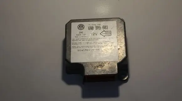 Audi A4 S4 B5 8D Airbag control unit/module 6N0909603 49950308