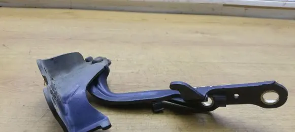 Lexus RX 300 Engine bonnet/hood hinges