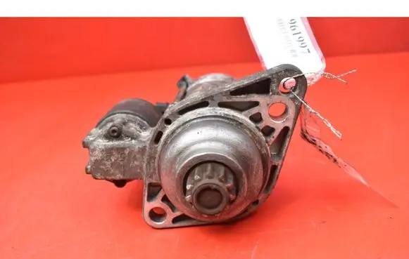 Volkswagen Golf IV Starter motor 02Z911023H