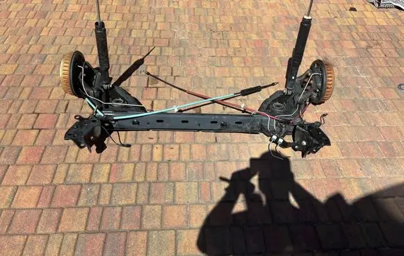Renault Captur Rear axle beam