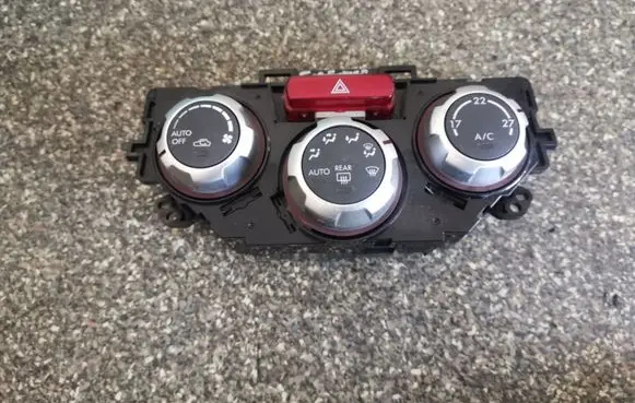Subaru Forester SH Climate control unit 72311SC060