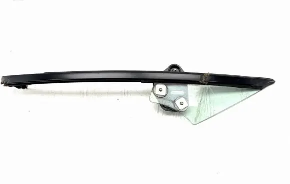 Mazda MX-5 ND Front vent window/glass (coupe) NSGM308 43R00011 1S1971993