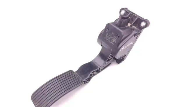 Volkswagen Crafter Accelerator throttle pedal A9063000304 ZGS012Q017 0280755025