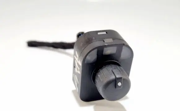Audi A4 S4 B7 8E 8H Wing mirror switch 8E0959565