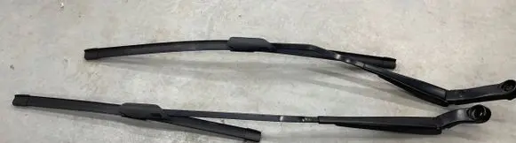 Audi A3 8Y Rear wiper blade arm 