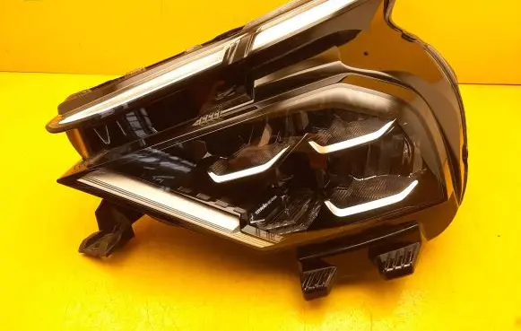 Citroen C4 X Headlight/headlamp 9830649480
