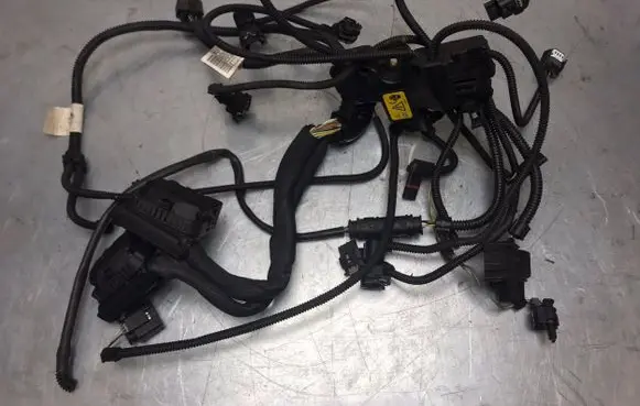 BMW 7 G11 G12 Engine installation wiring loom 7618790 7621080