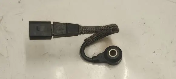 Bentley Flying Spur Detonation knock sensor 07C905377AC