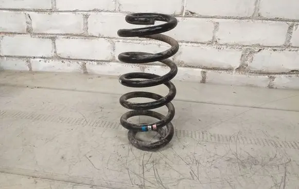 Audi A4 S4 B7 8E 8H Front coil spring