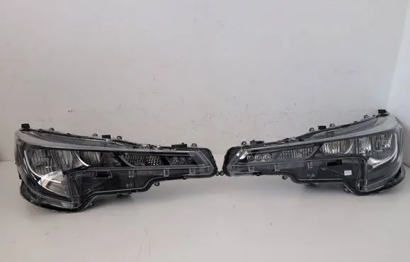 Toyota Corolla E210 E21 Headlights/headlamps set 8111002S60 90119224 8115002S60