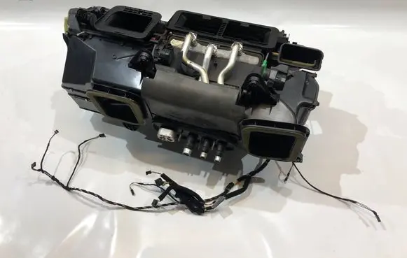BMW 7 E65 E66 Interior heater climate box assembly 8379942