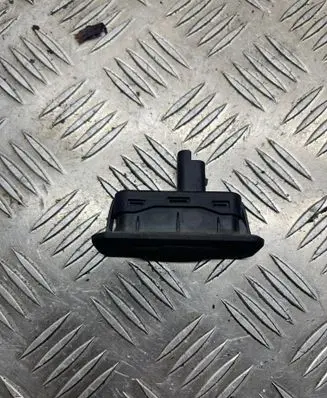 Renault Latitude (L70) Tailgate opening switch 8200076256