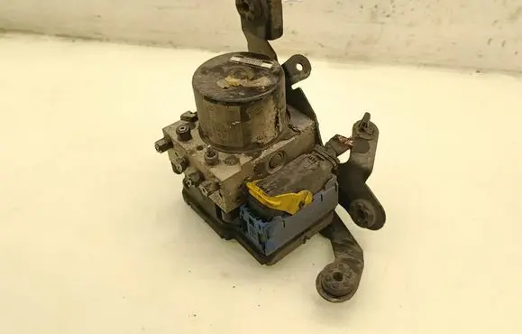 Renault Megane III ABS Pump 