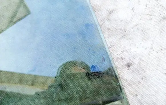 Skoda Superb B5 (3U) Rear vent window glass AS2