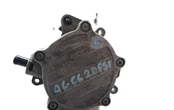 Audi A6 S6 C6 4F Vacuum pump 06D145100E