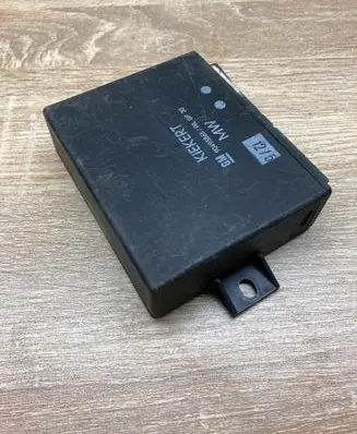 Opel Omega B2 Other control units/modules 90493865 KIEKERK