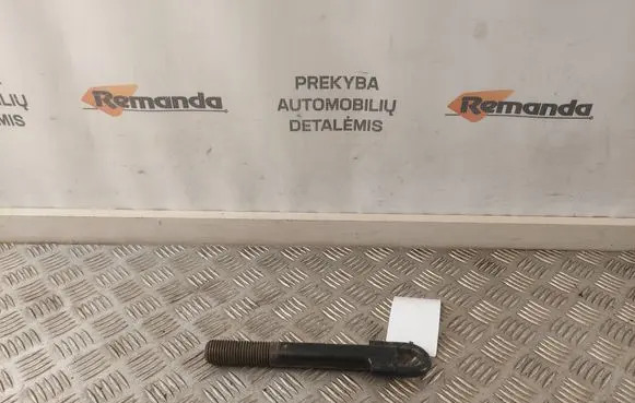 Renault Trafic III (X82) Towing hook eye