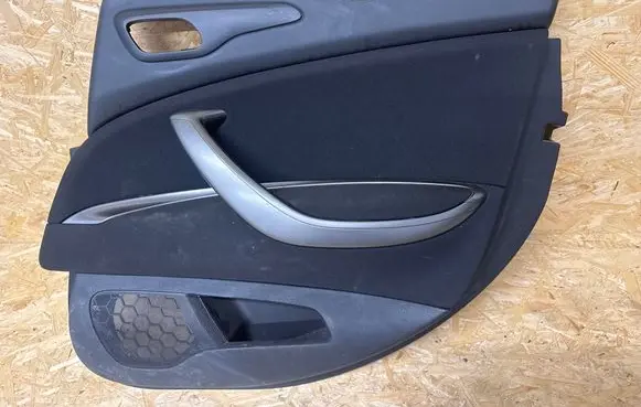 Citroen C5 Front door card panel trim 9602098577 01025732 96710131ZD