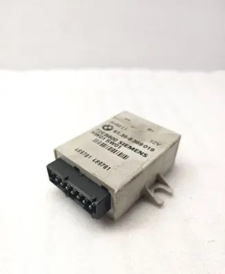 BMW 5 E39 Tow bar trailer control unit/module 8369019 72EB800 489701