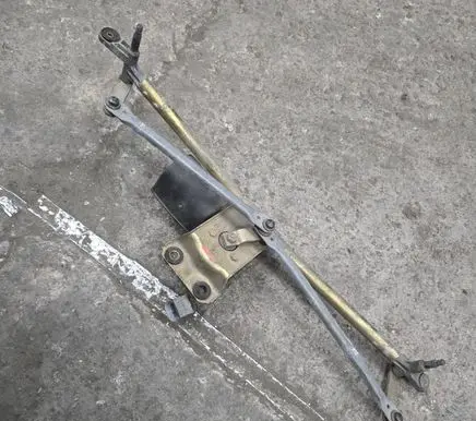 Renault Clio I Wiper motor 0390246332 964363