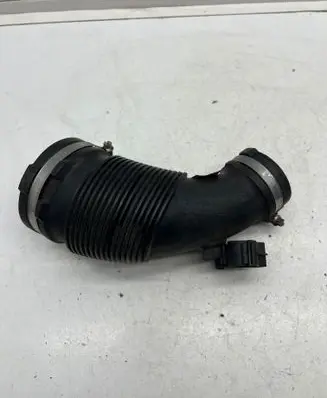 Audi A4 S4 B9 Air intake hose/pipe 04L129661B
