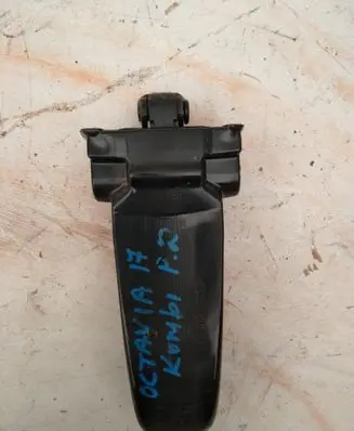 Skoda Octavia Mk3 (5E) Front door check strap stopper 5E0837267A