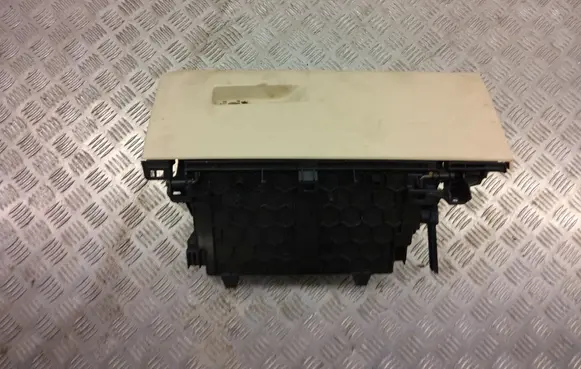 BMW X1 F48 F49 Glove box set 9359326
