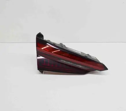 Audi A5 Tailgate rear/tail lights 8W6945093J