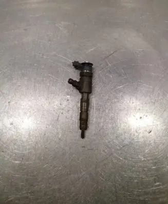 Fuel injector