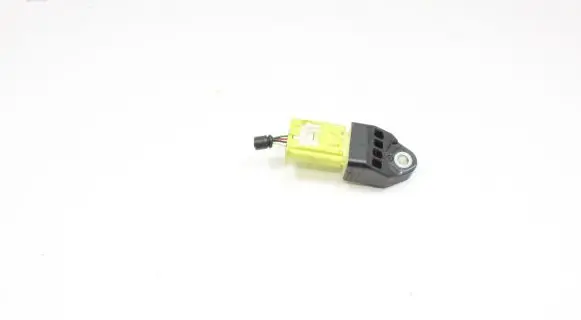 Toyota Auris 150 Airbag deployment crash/impact sensor 8983175010