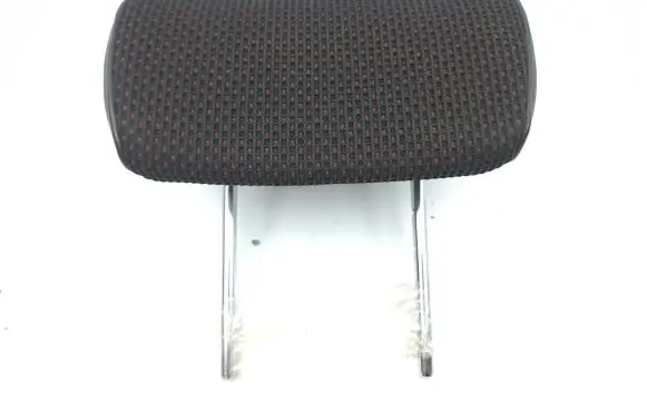Hyundai i30 Rear seat headrest 