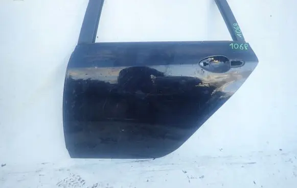 Mazda 6 Rear door