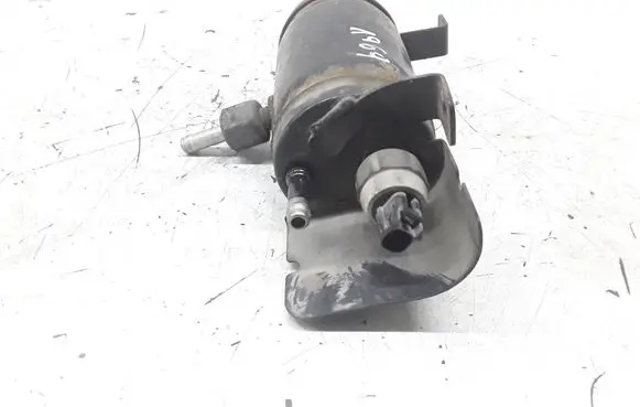 Toyota Corolla Verso E121 Fuel filter housing 