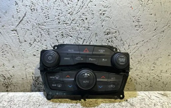 Dodge Challenger Climate control unit P68415452AA MH502738 20300103010257