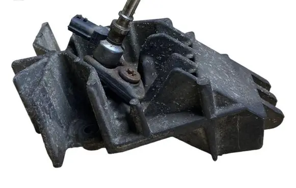 Nissan NV200 Engine mounting bracket 8200771226