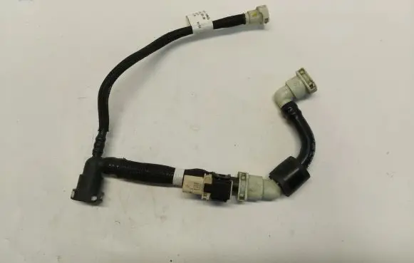 Ford Kuga III Vacuum line/pipe/hose LV4B-17D949-D